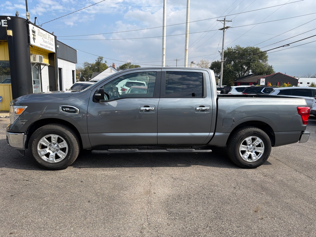 Photo 6 of this NISSAN TITAN