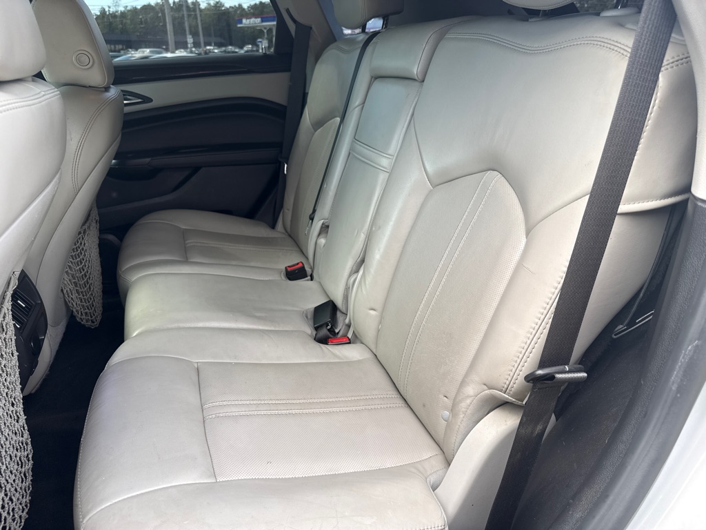 Photo 18 of this CADILLAC SRX