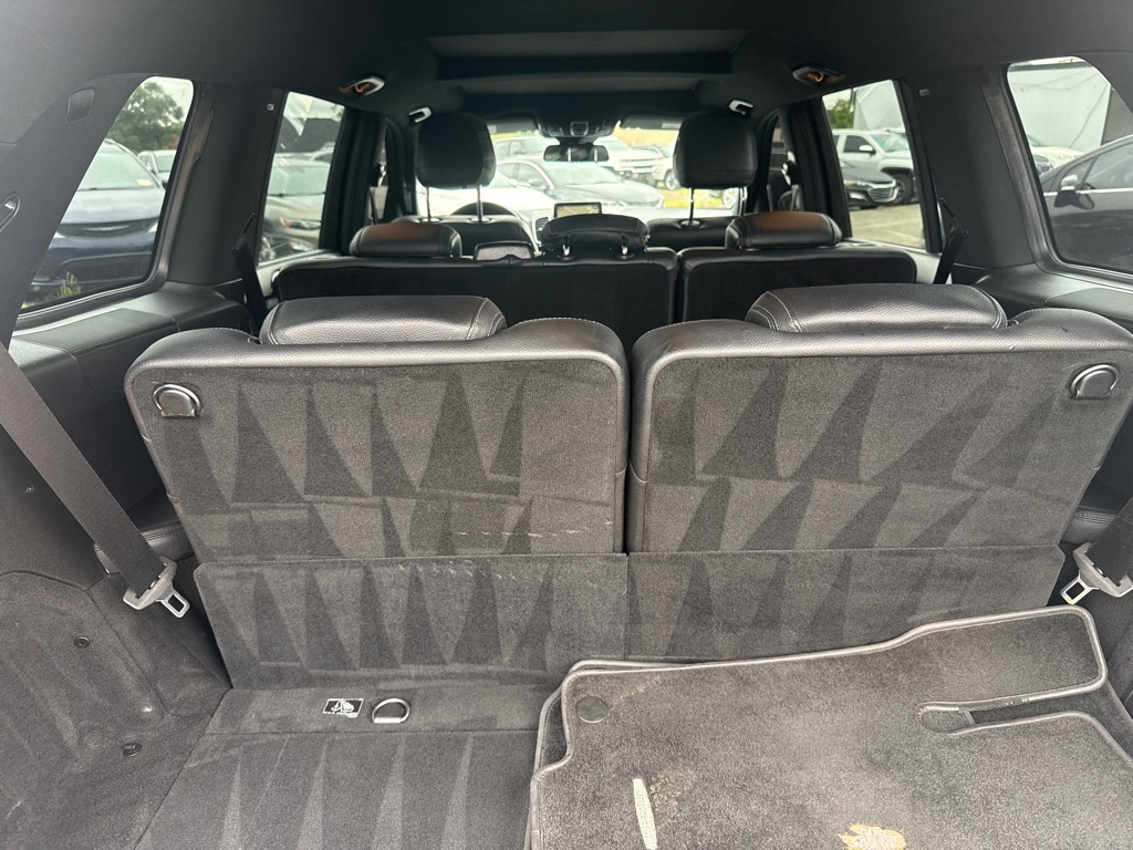 Photo 26 of this MERCEDES-BENZ GLS