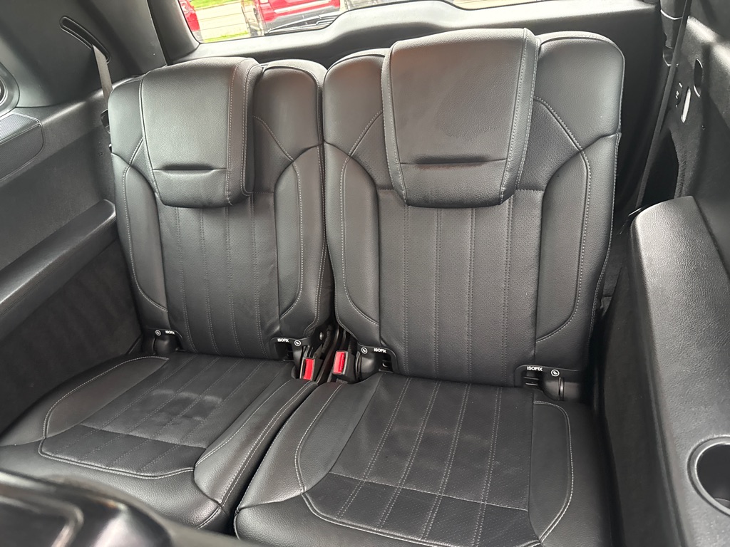Photo 23 of this MERCEDES-BENZ GLS
