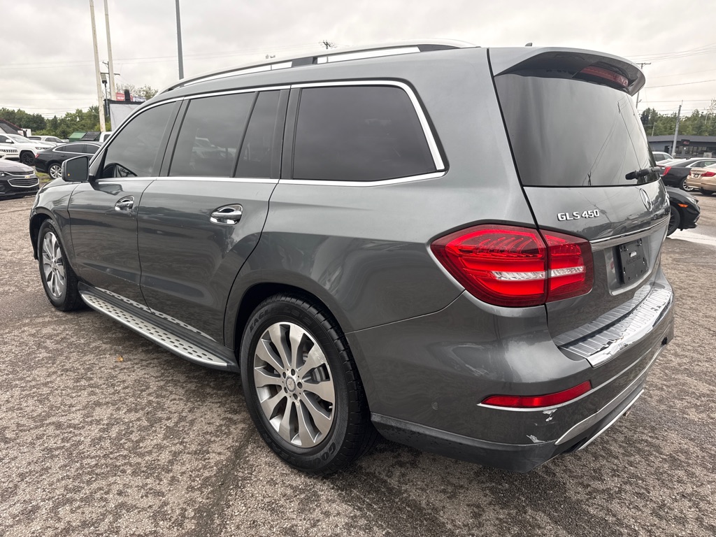 Photo 8 of this MERCEDES-BENZ GLS