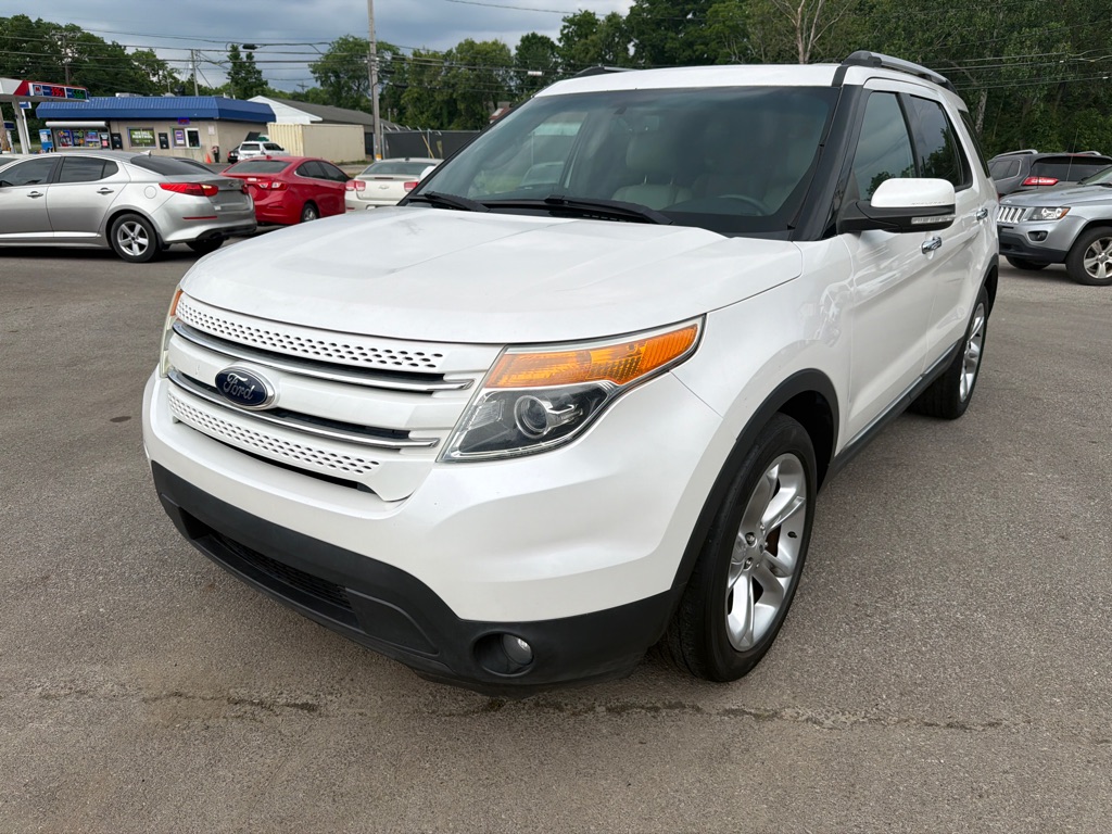 Photo 4 of this FORD EXPLORER