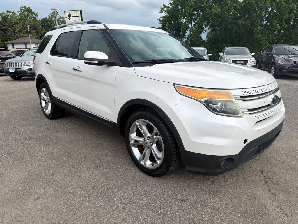 Photo 10 of this FORD EXPLORER