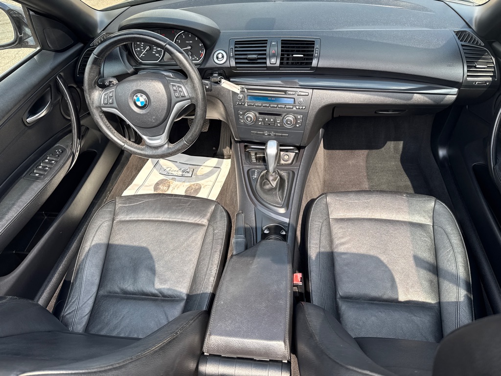Photo 29 of this BMW 128I