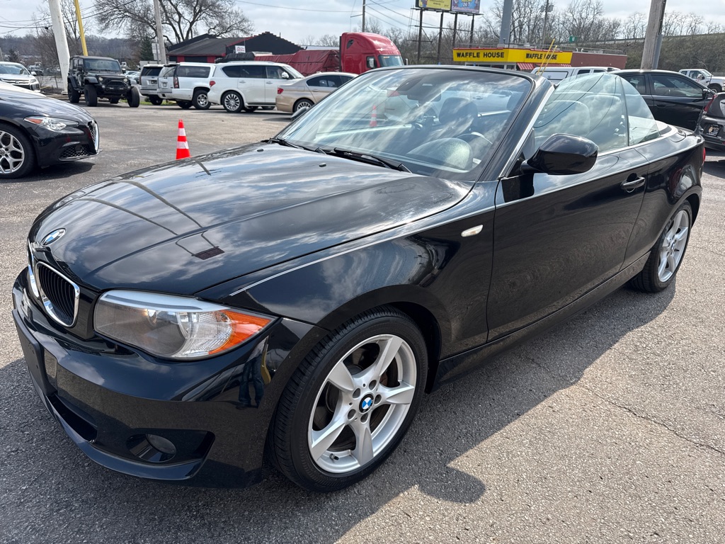 Photo 25 of this BMW 128I