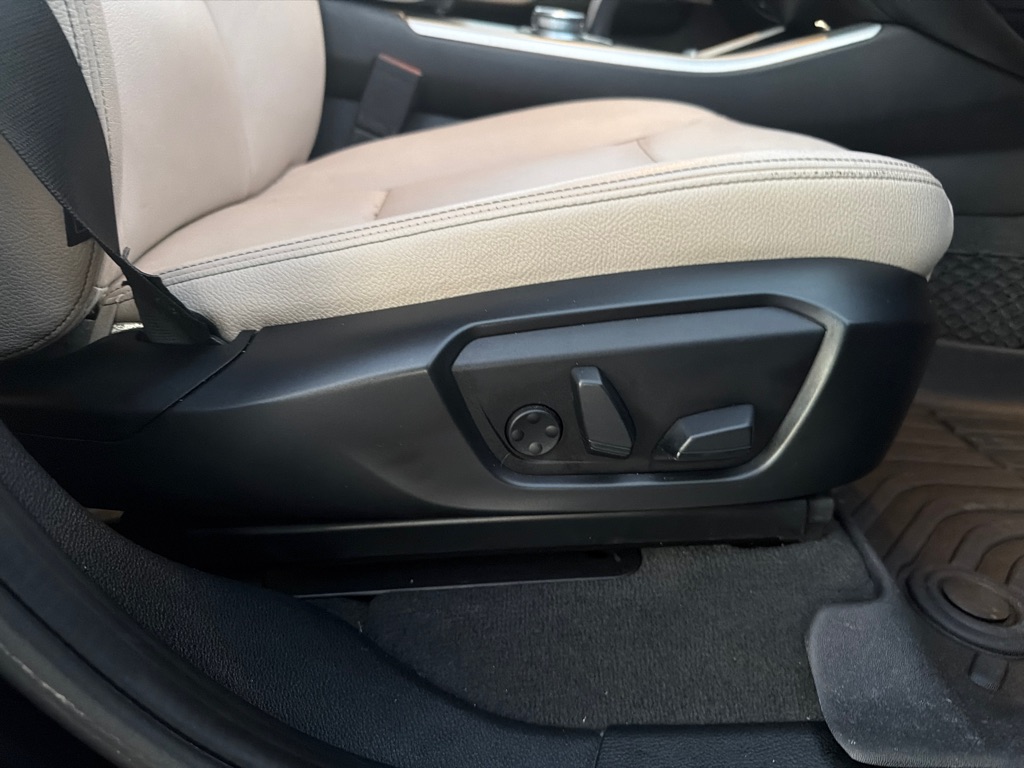 Photo 25 of this BMW X3