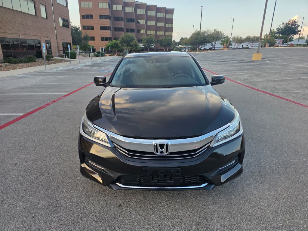 Photo 2 of this HONDA ACCORD