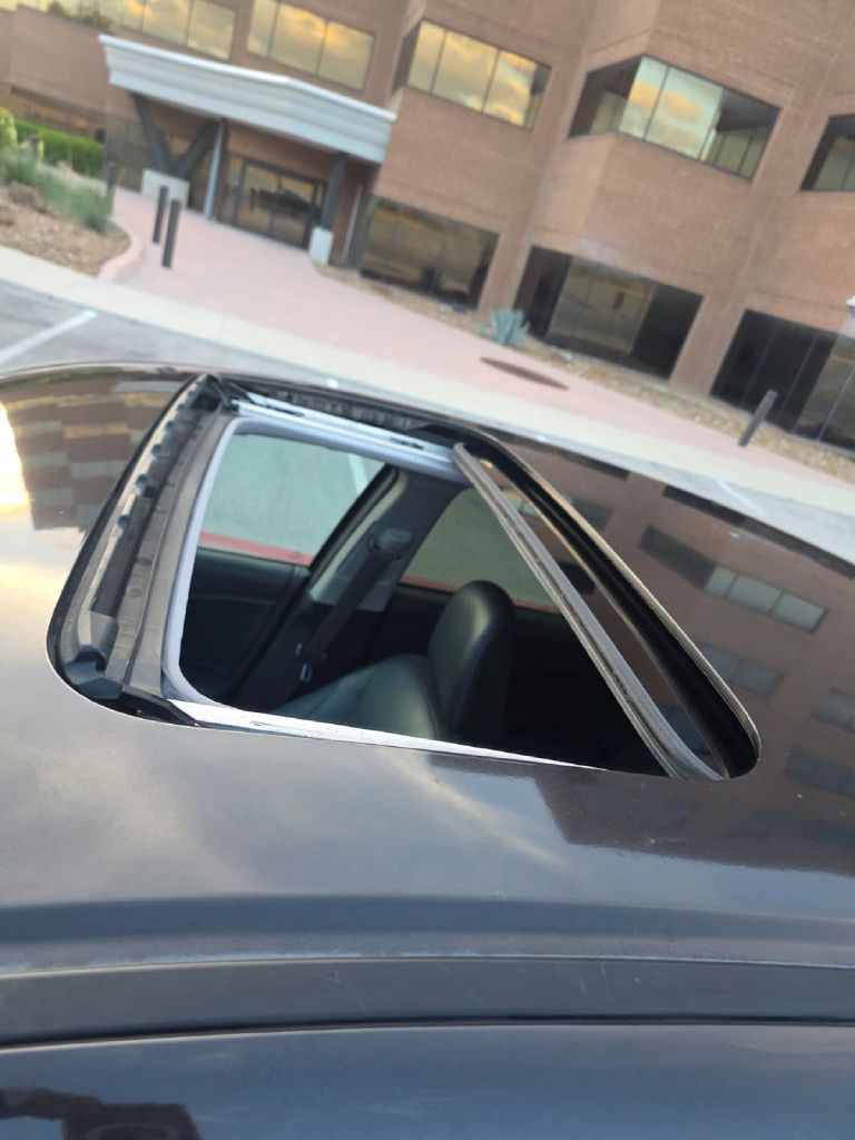 Photo 17 of this HONDA ACCORD