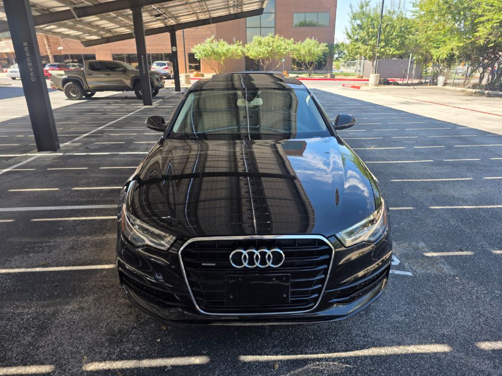 Photo 2 of this AUDI A6