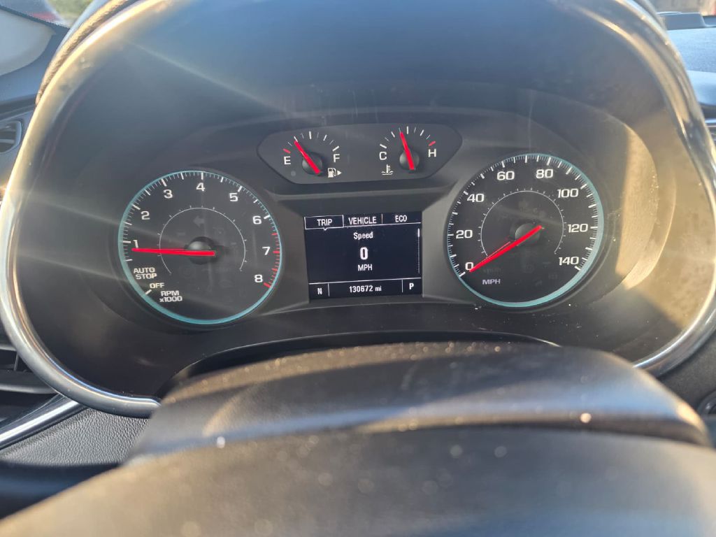 Photo 15 of this CHEVROLET MALIBU