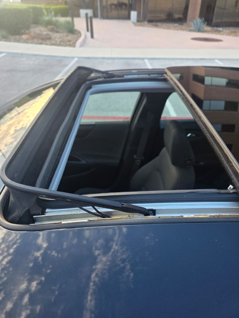 Photo 17 of this CHEVROLET MALIBU
