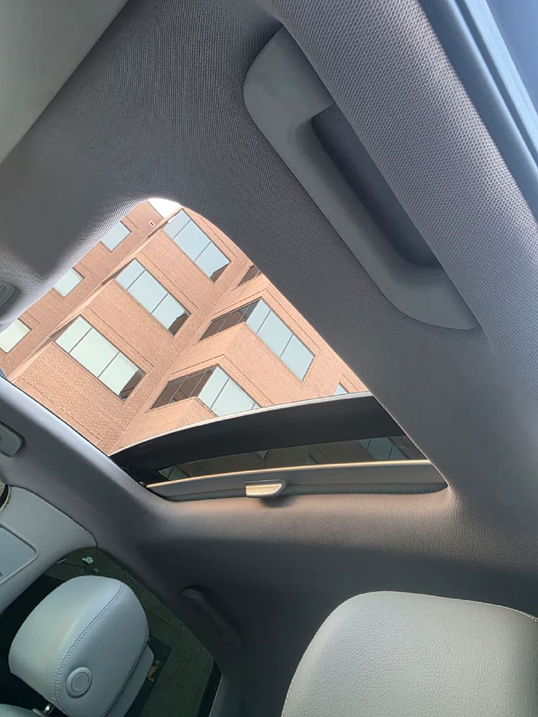 Photo 17 of this AUDI A3