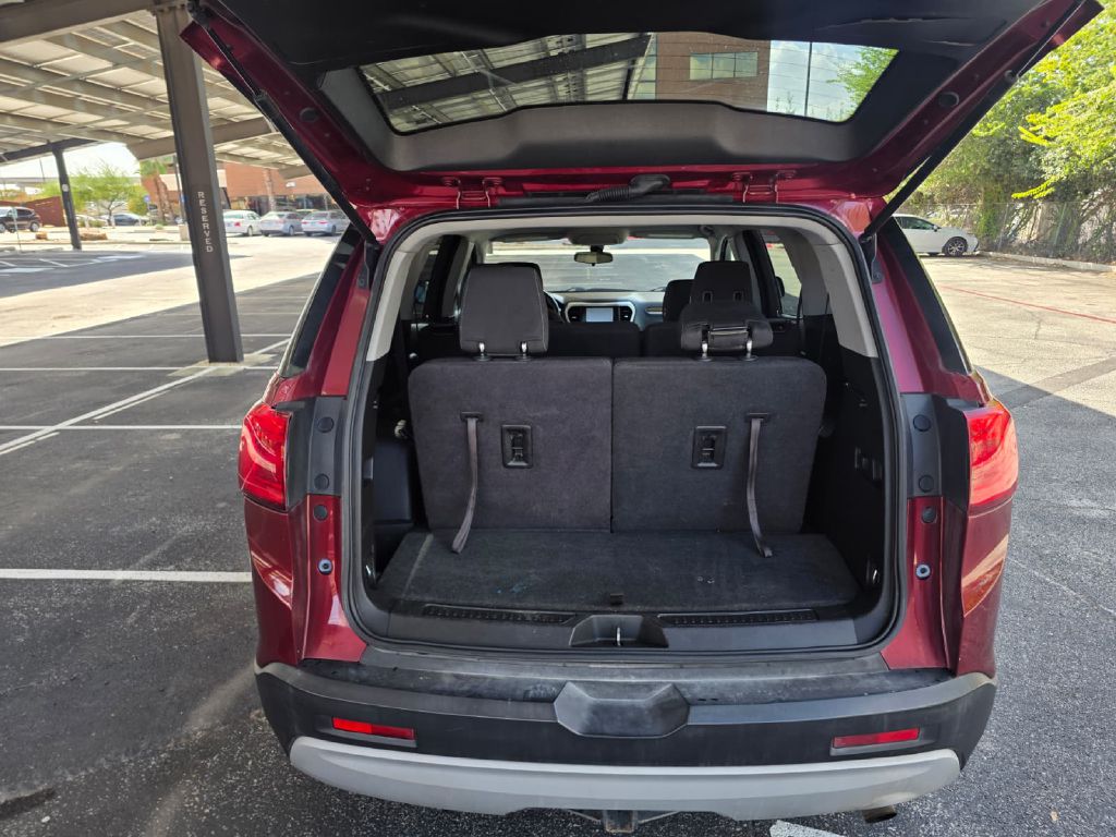 Photo 6 of this GMC ACADIA