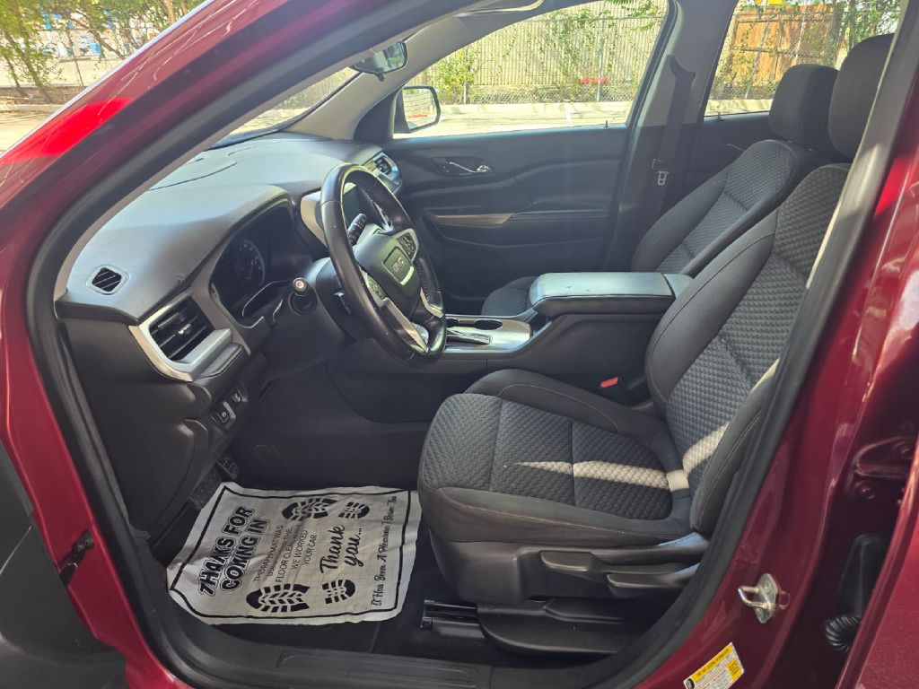 Photo 11 of this GMC ACADIA