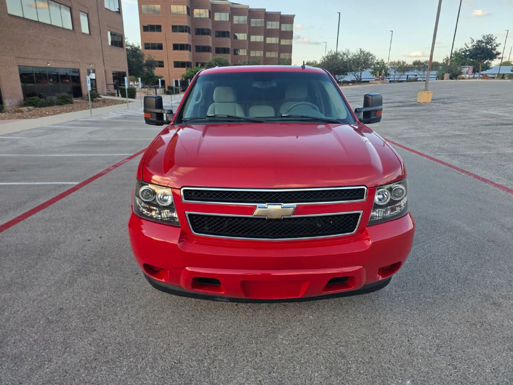 Photo 2 of this CHEVROLET AVALANCHE