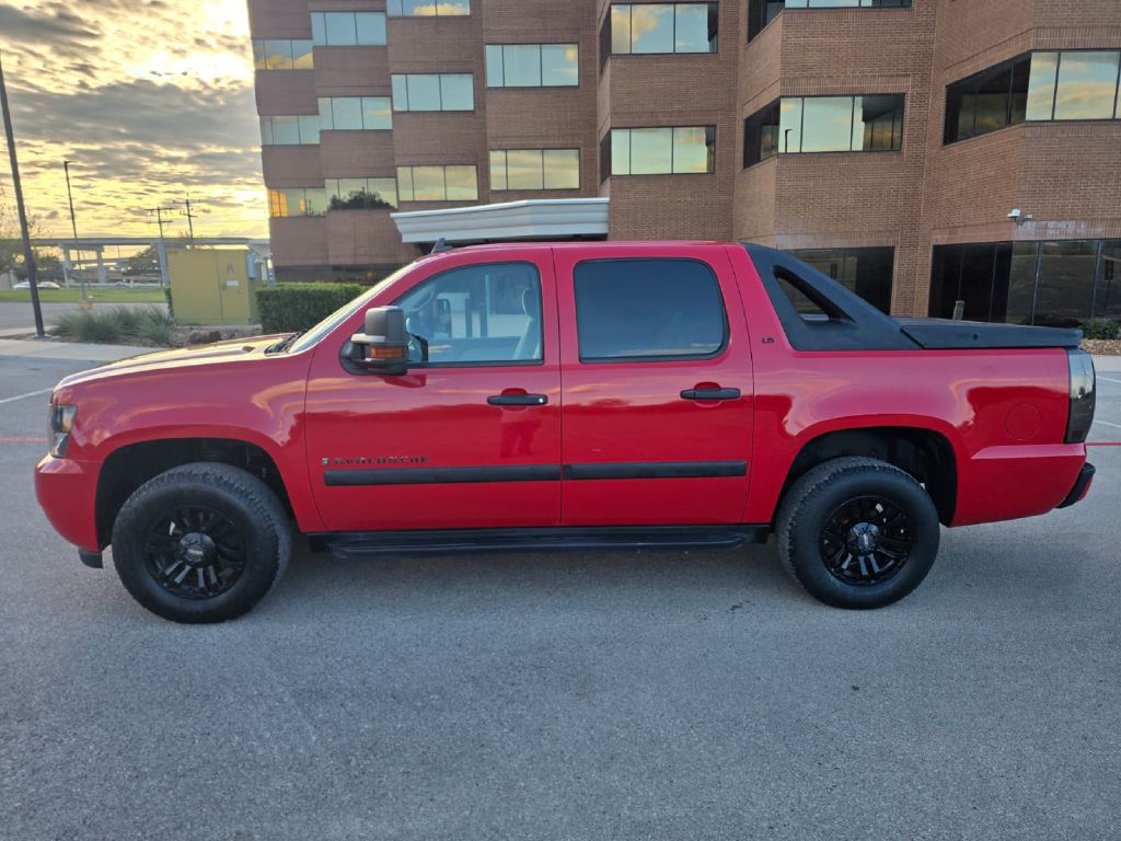 Photo 4 of this CHEVROLET AVALANCHE