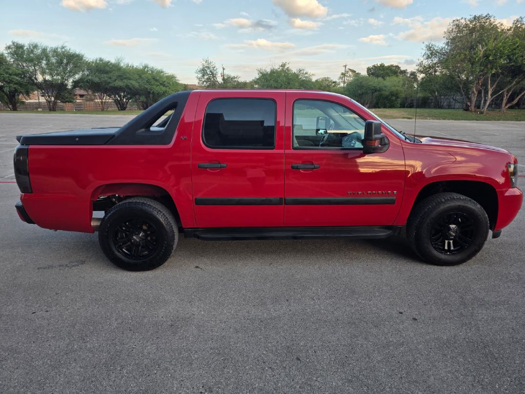 Photo 9 of this CHEVROLET AVALANCHE