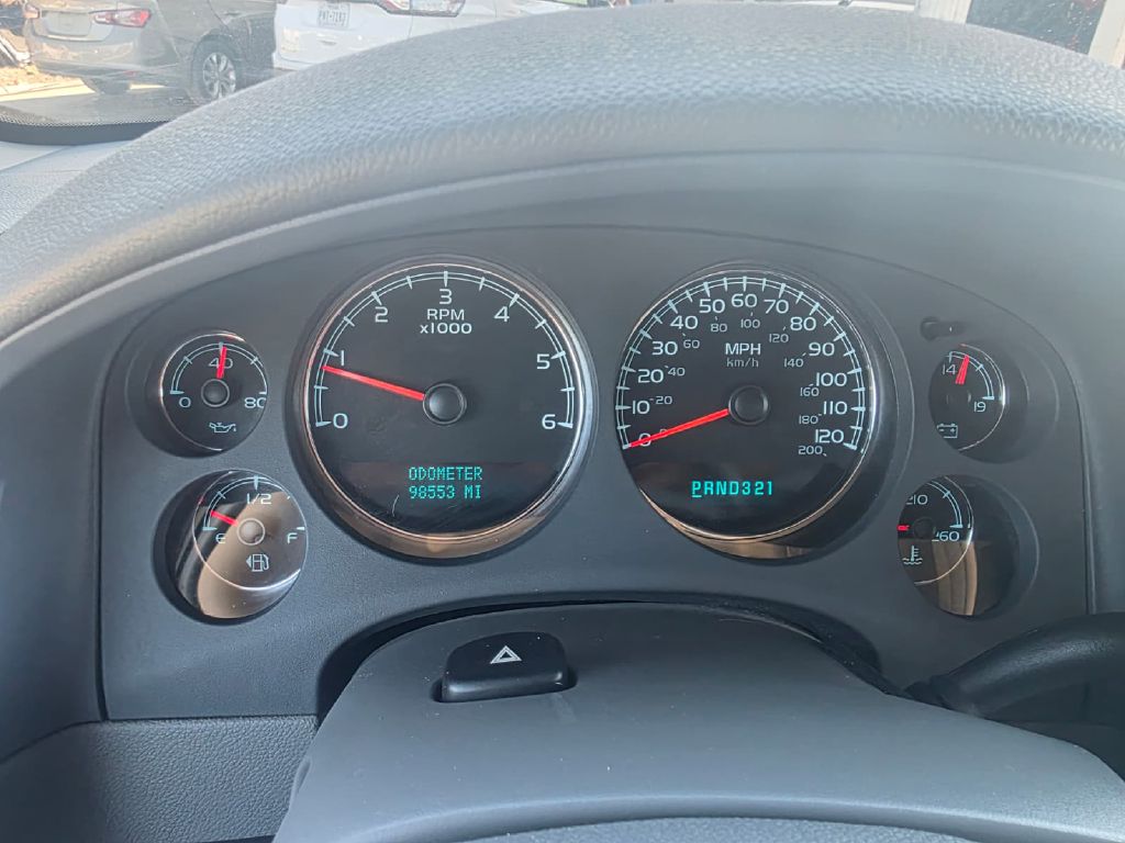 Photo 16 of this CHEVROLET AVALANCHE