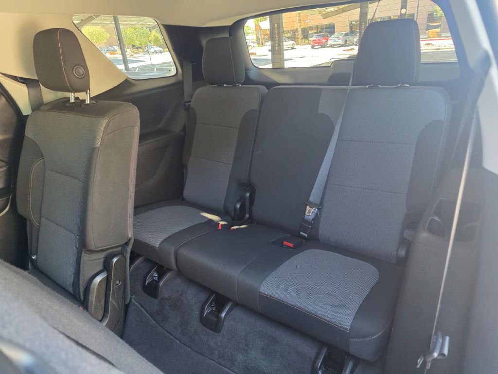 Photo 14 of this CHEVROLET TRAVERSE