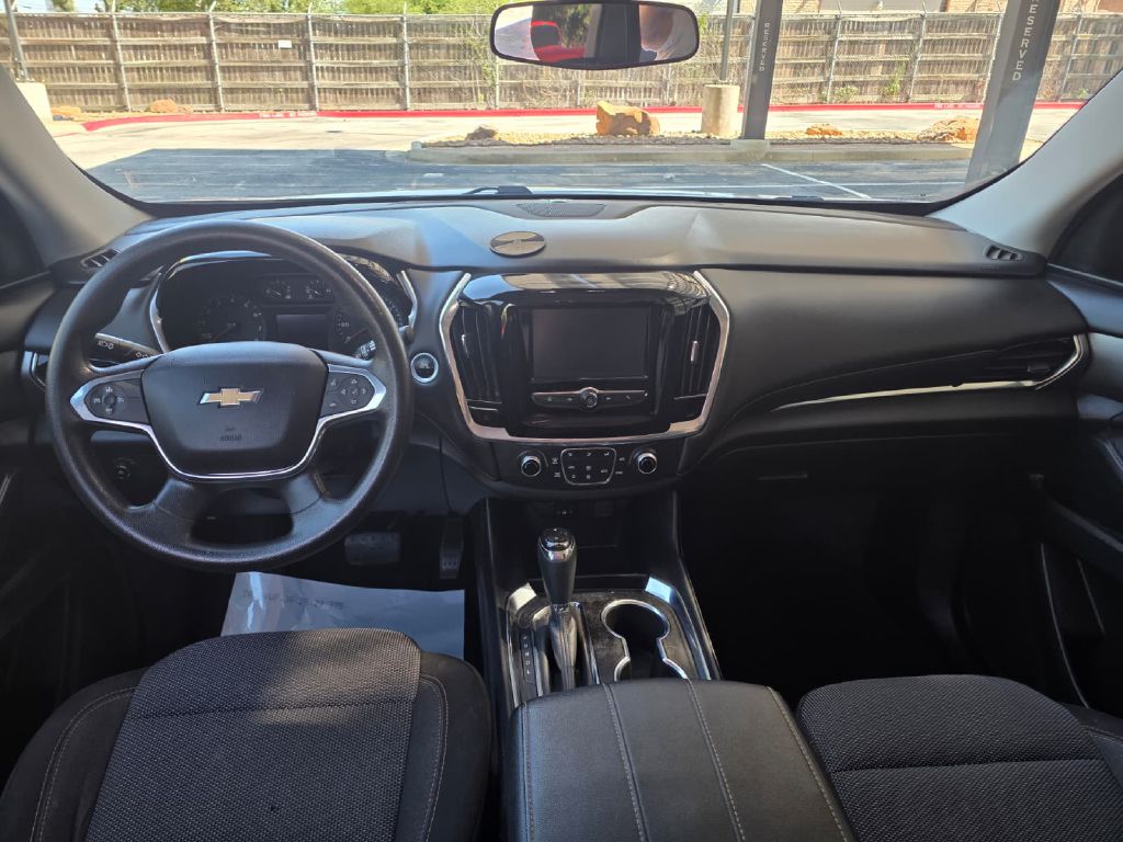 Photo 15 of this CHEVROLET TRAVERSE