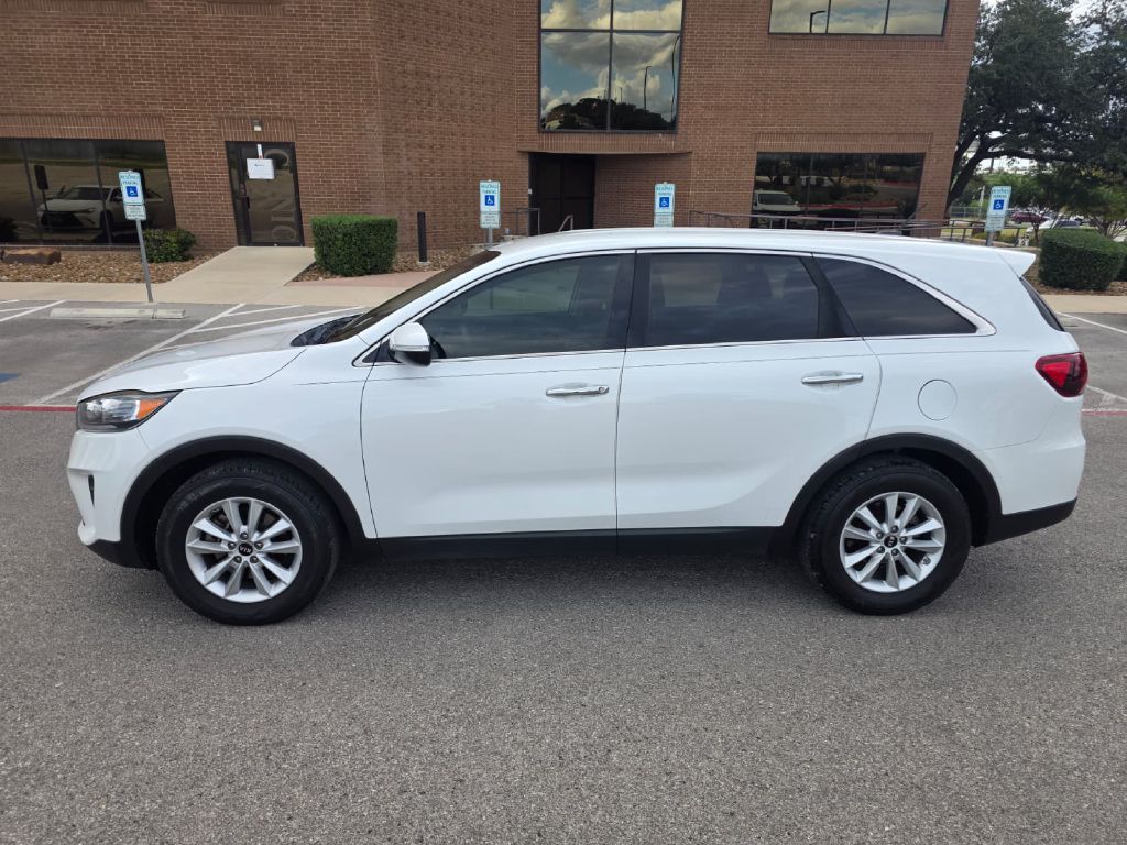 Photo 3 of this KIA SORENTO