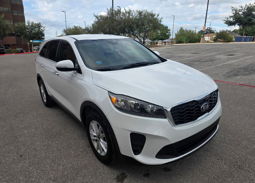 Photo 9 of this KIA SORENTO