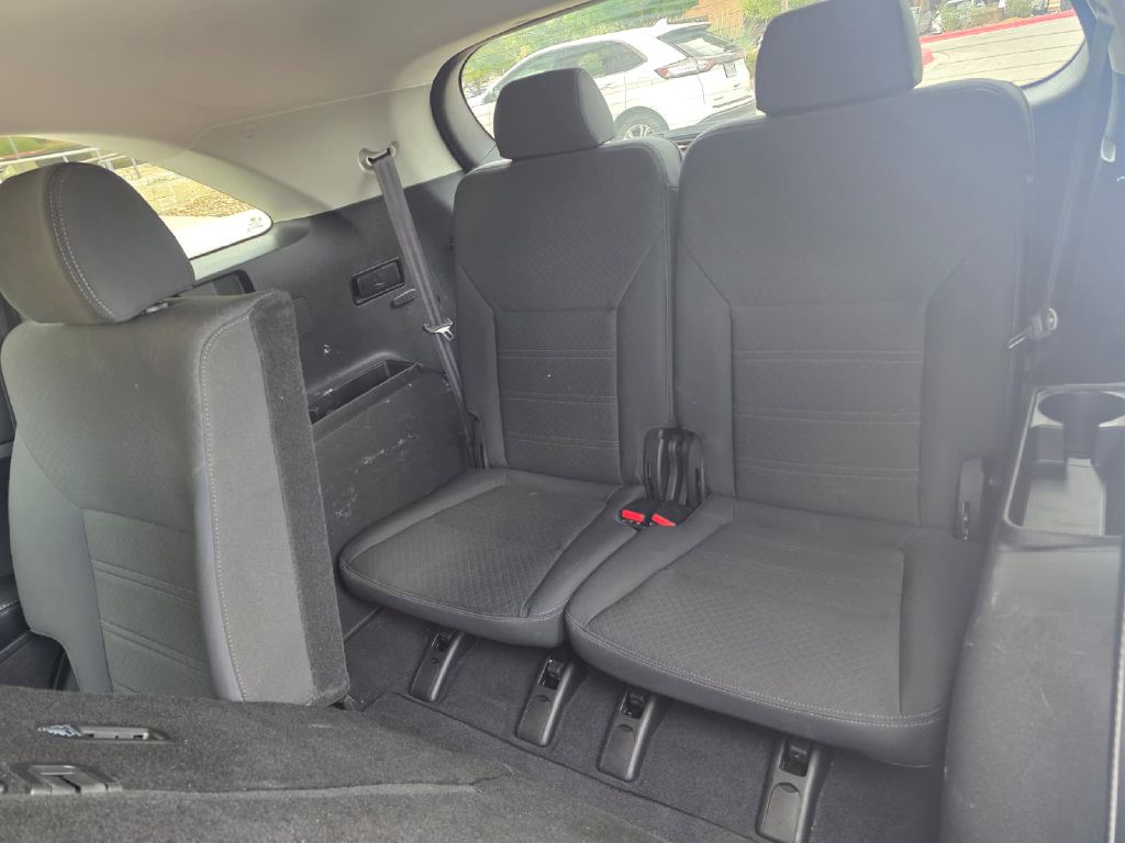 Photo 14 of this KIA SORENTO