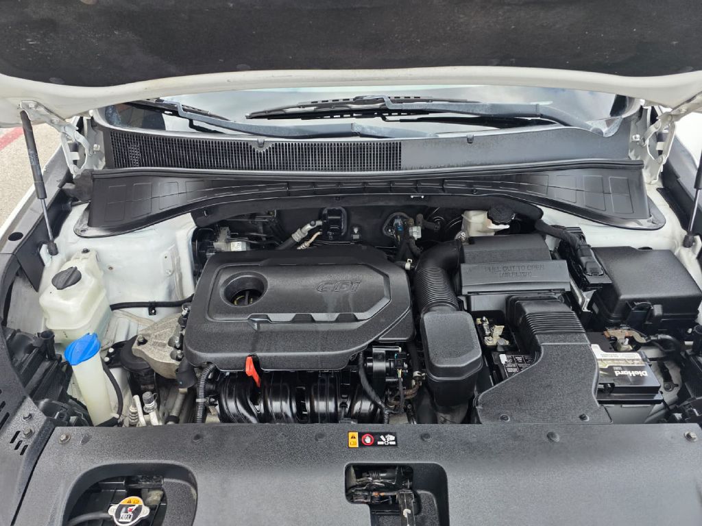 Photo 18 of this KIA SORENTO