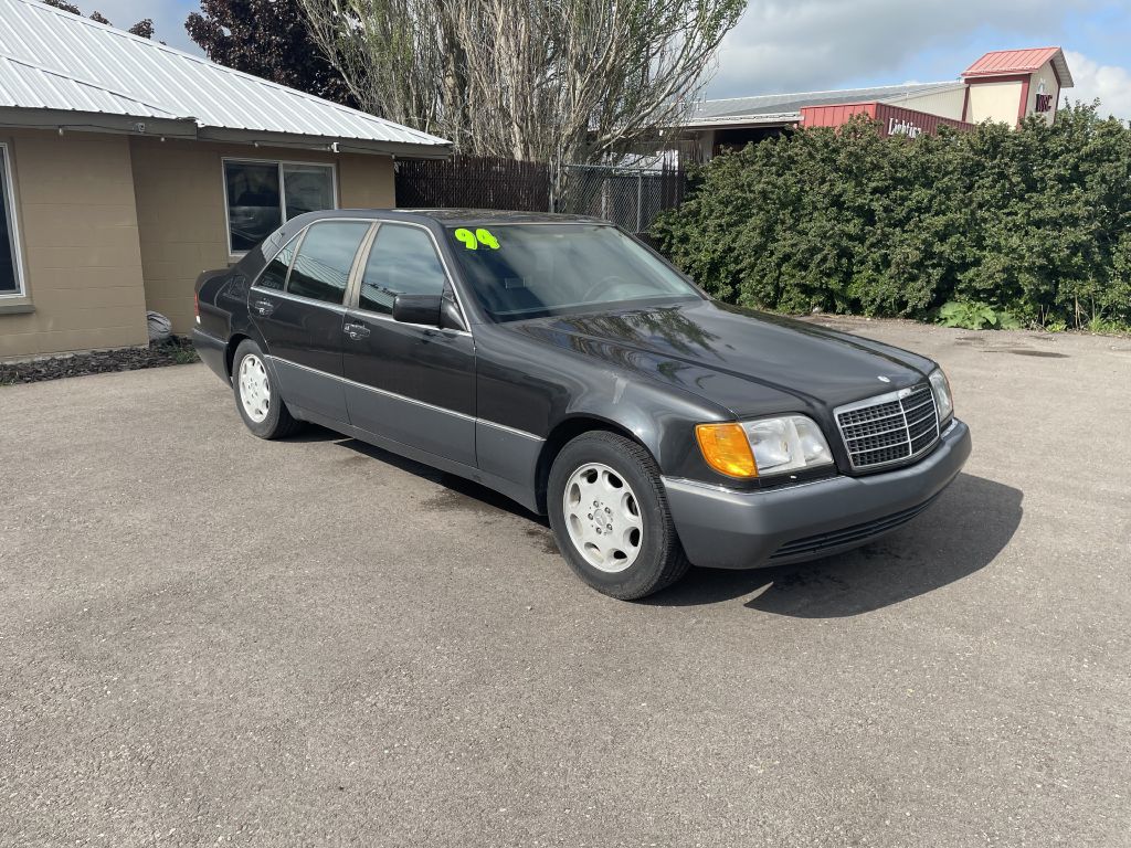 Photo 6 of this MERCEDES-BENZ S-CLASS