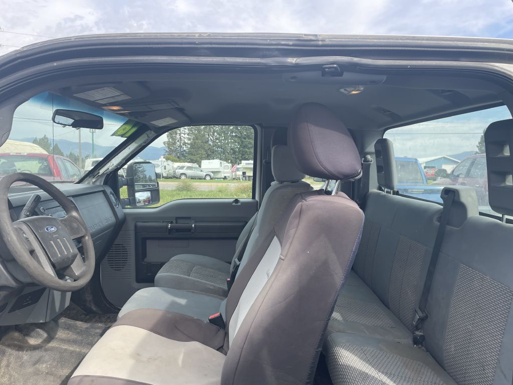 Photo 7 of this FORD F250