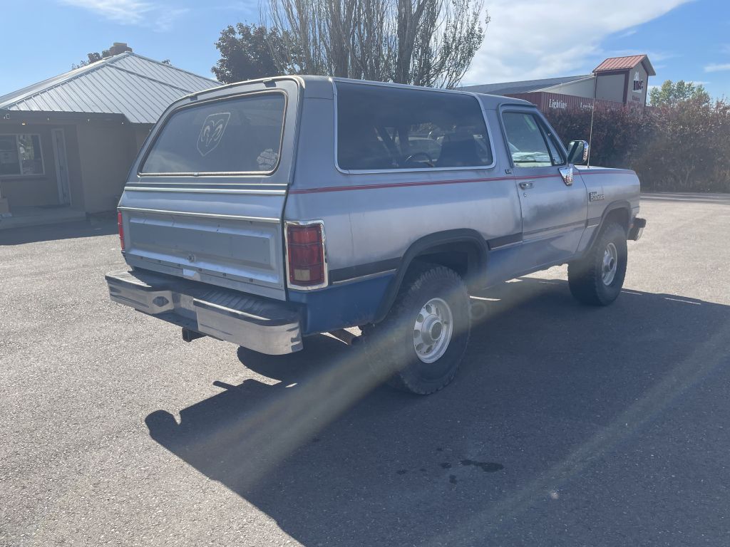 Photo 3 of this DODGE RAMCHARGER