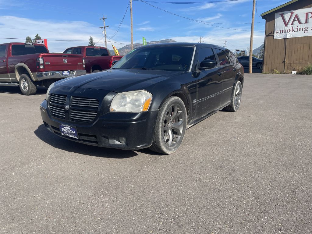 Photo 5 of this DODGE MAGNUM