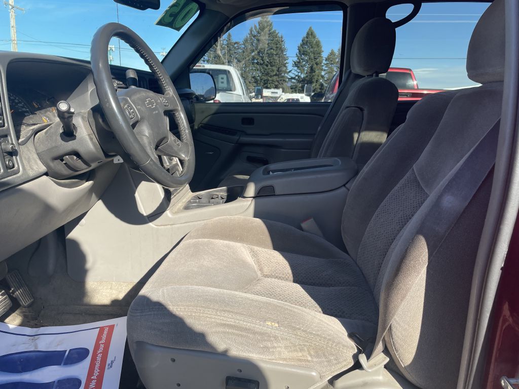 Photo 7 of this CHEVROLET TAHOE