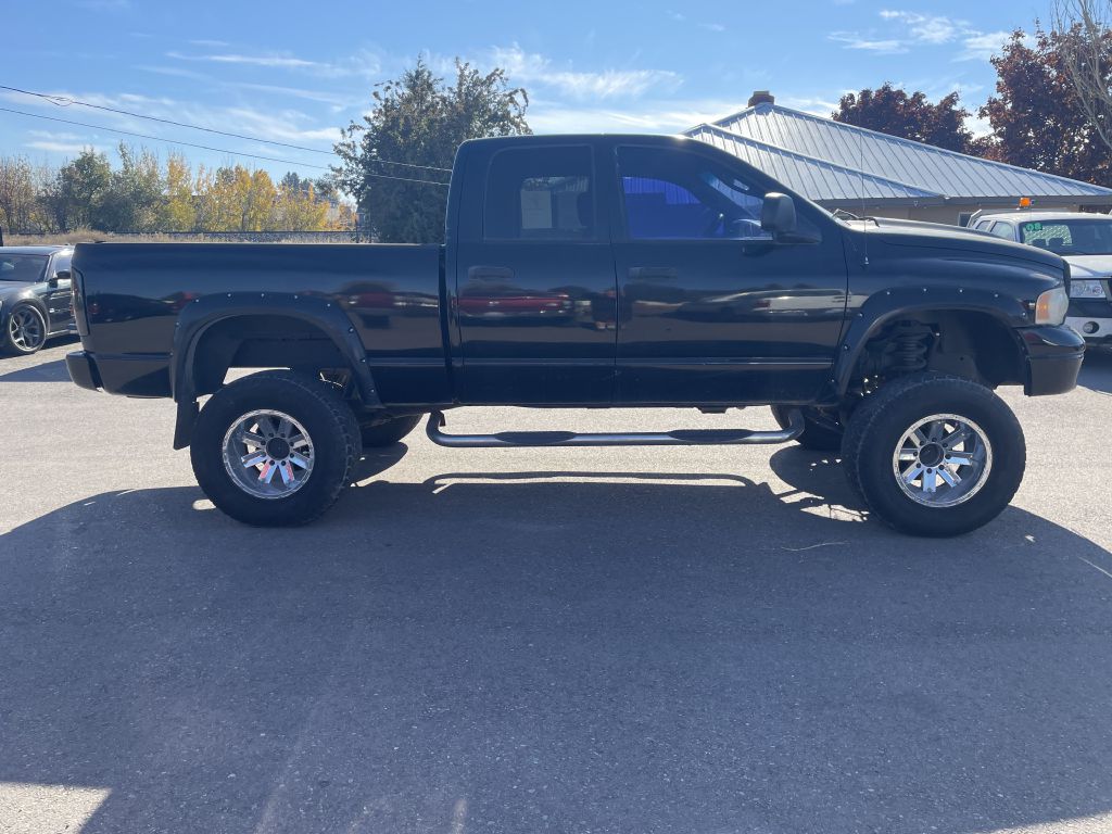 Photo 2 of this DODGE RAM 2500