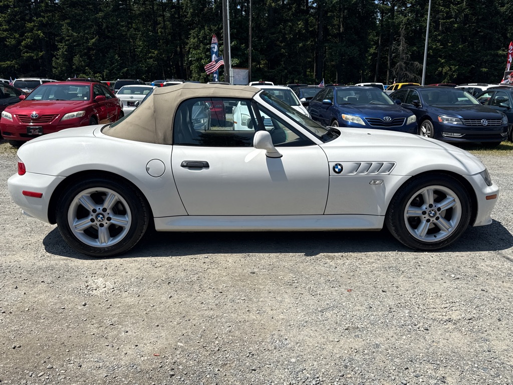 Photo 2 of this BMW Z3