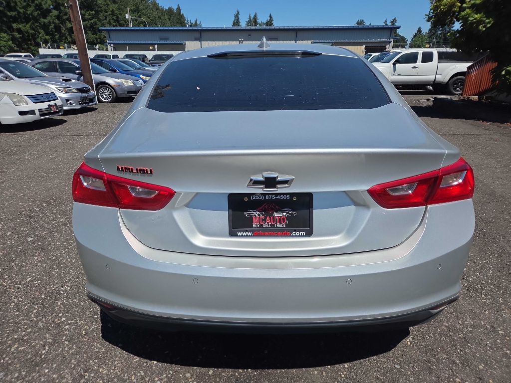 Photo 7 of this CHEVROLET MALIBU
