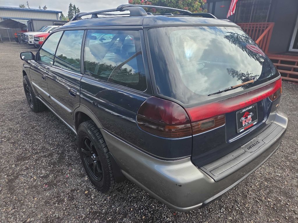Photo 9 of this SUBARU LEGACY