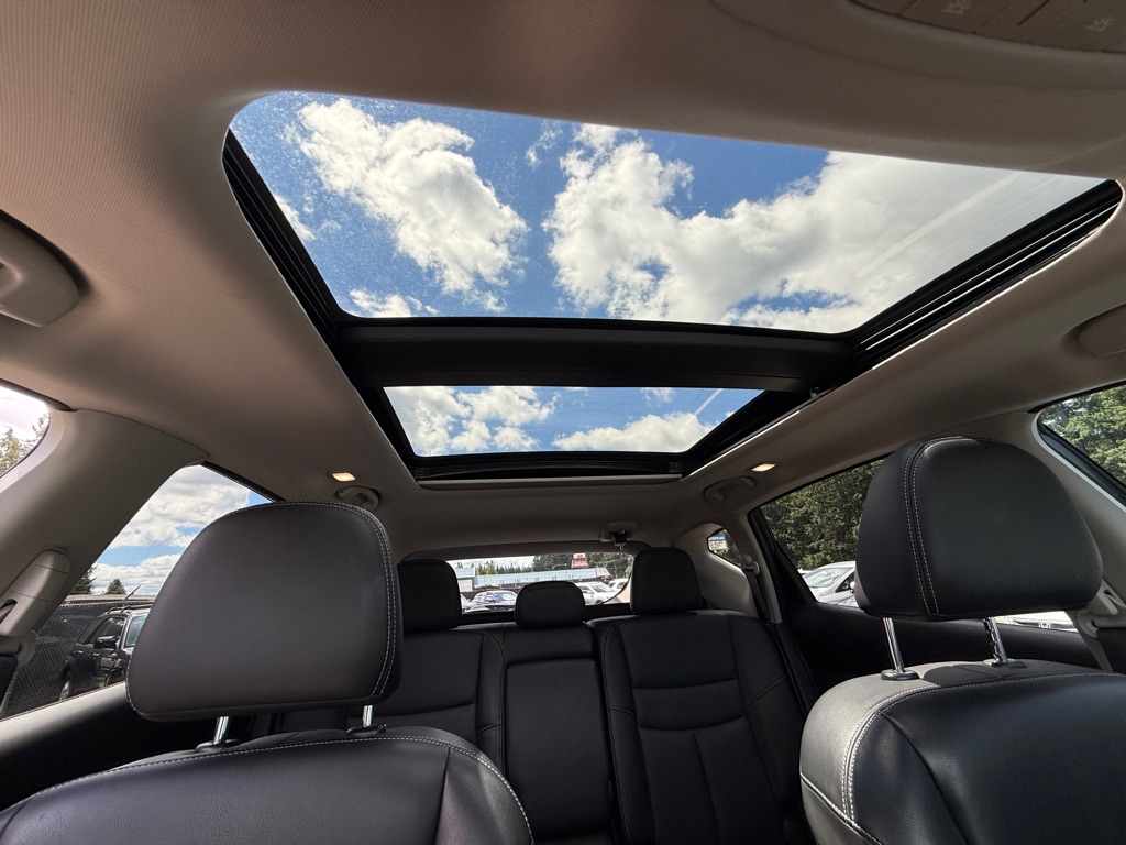 Photo 16 of this NISSAN MURANO