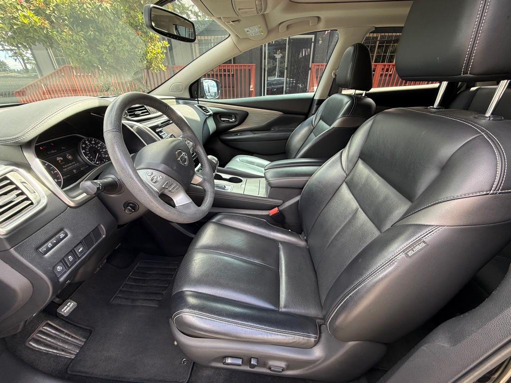 Photo 9 of this NISSAN MURANO