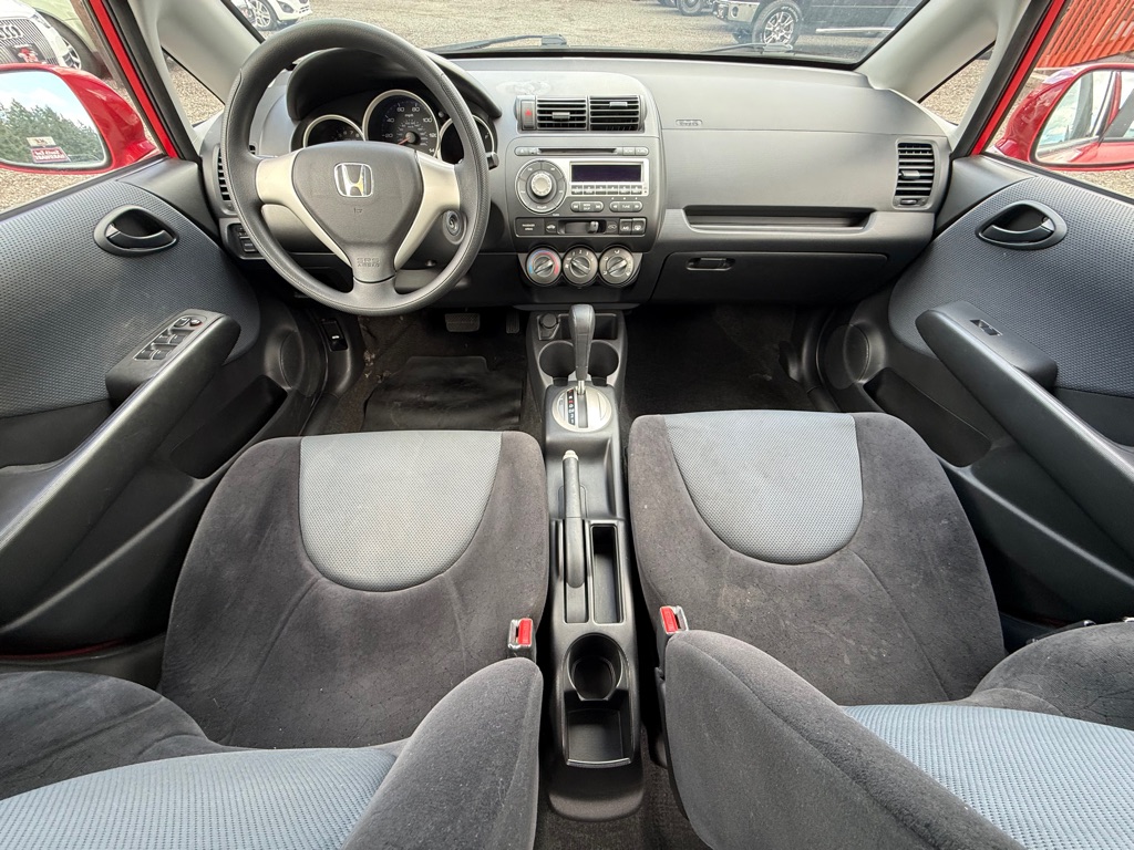 Photo 15 of this HONDA FIT