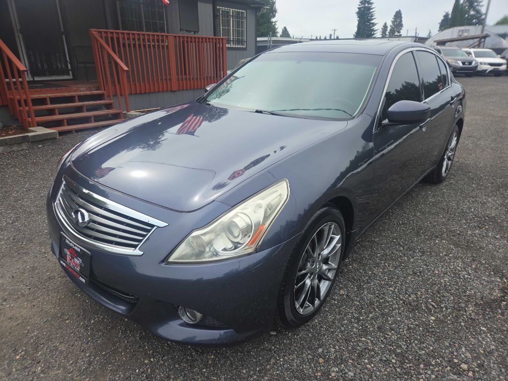 Photo 2 of this INFINITI G37 SEDAN