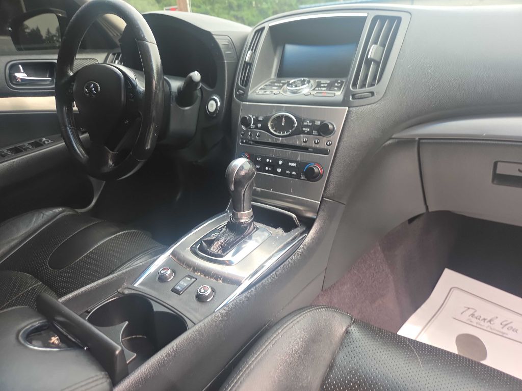 Photo 14 of this INFINITI G37 SEDAN