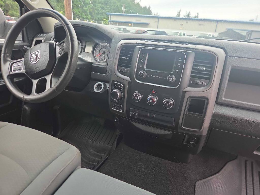 Photo 13 of this RAM 1500 CLASSIC