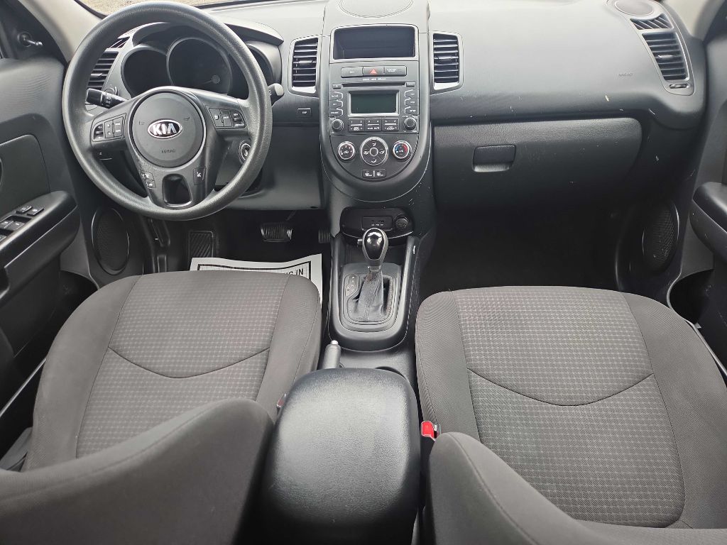 Photo 11 of this KIA SOUL