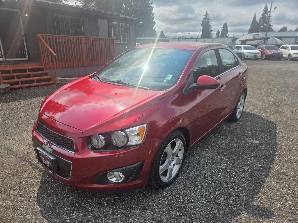 Photo 4 of this CHEVROLET SONIC