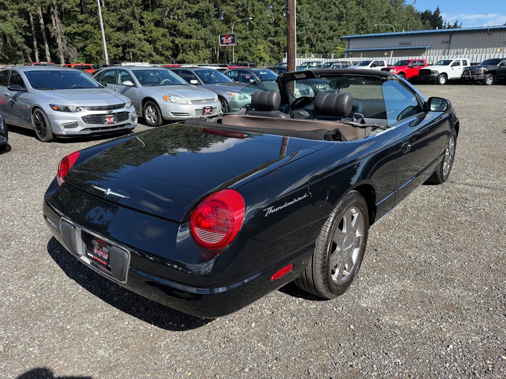 Photo 8 of this FORD THUNDERBIRD