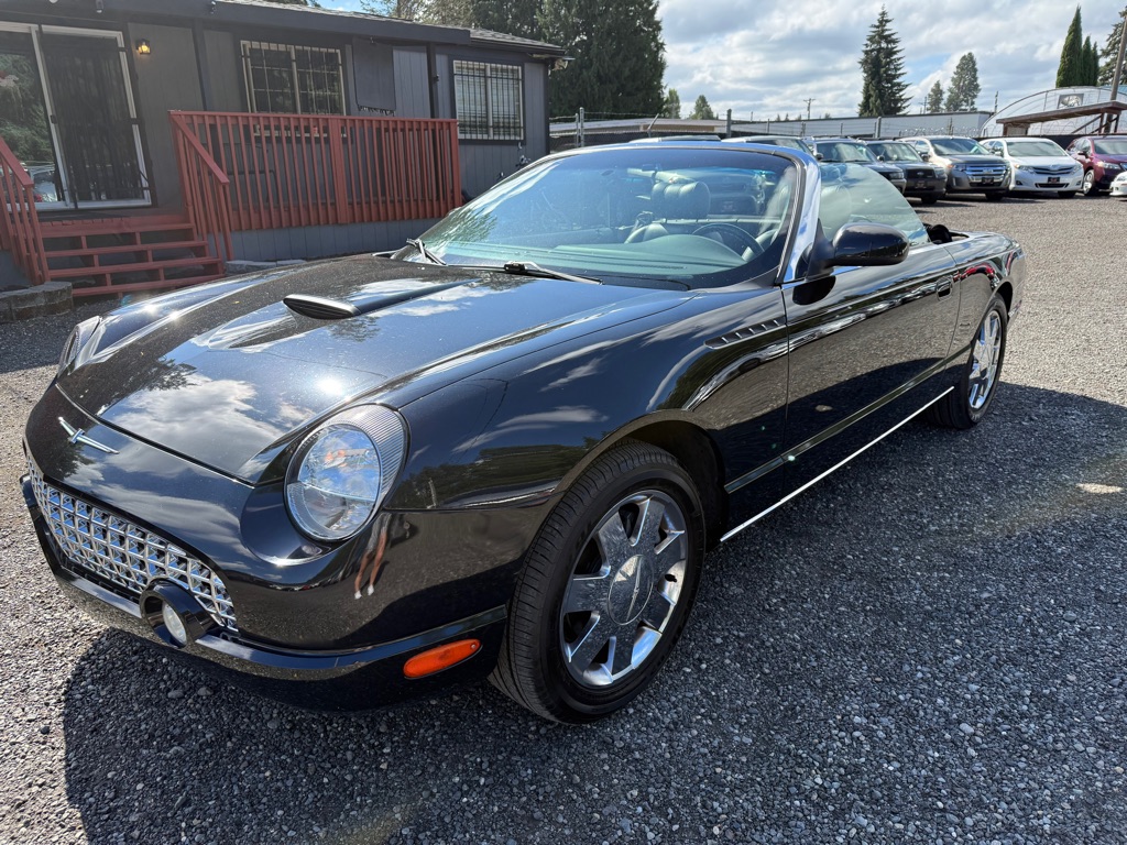 Photo 4 of this FORD THUNDERBIRD