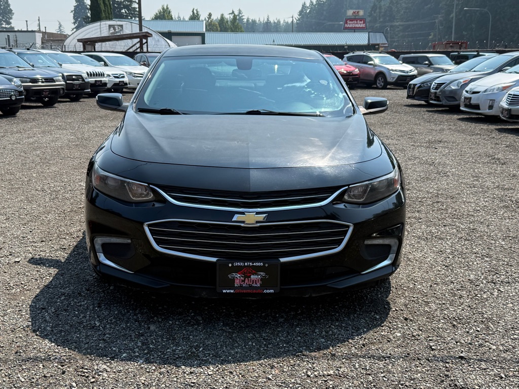 Photo 3 of this CHEVROLET MALIBU