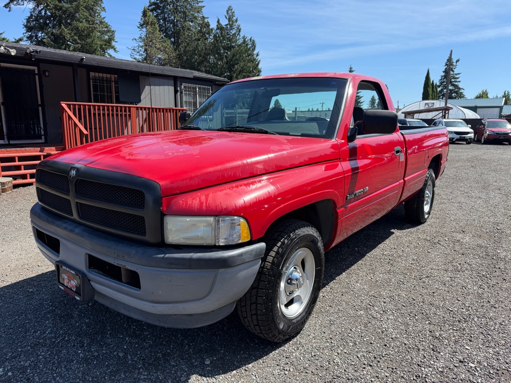 Photo 4 of this DODGE RAM 1500