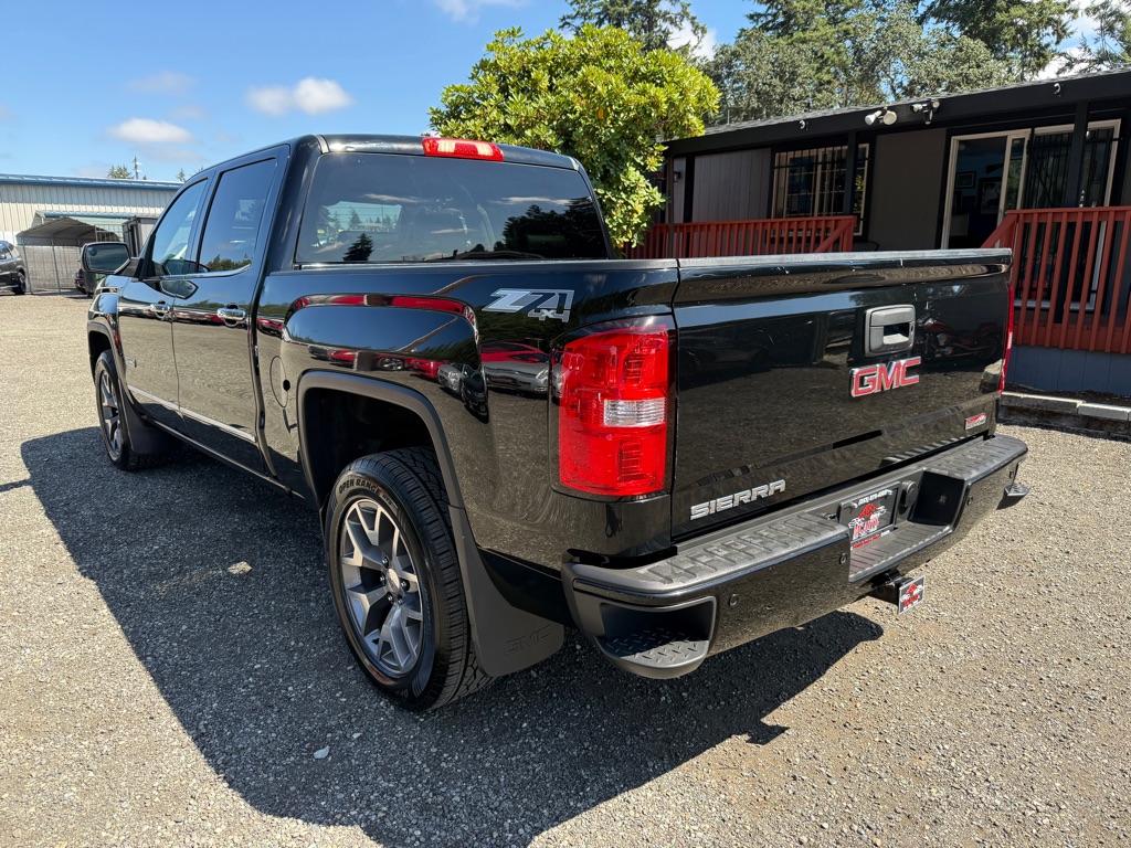 Photo 6 of this GMC SIERRA
